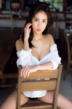 日本大一大二大三在一起读吗电影 封面